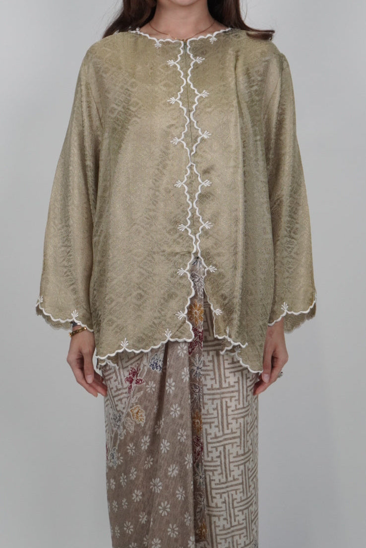 Qayla in Olive